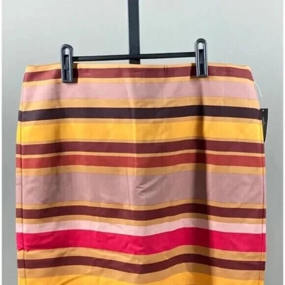 NEW Lord & Taylor Skirt Womens 12 brown red retro stripe pencil - Picture 2 of 10